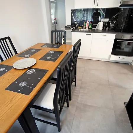 House - Sarah Apartamento Kaštela